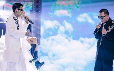 Lời bài hát Chim sẻ và Dâu Tây Lyrics